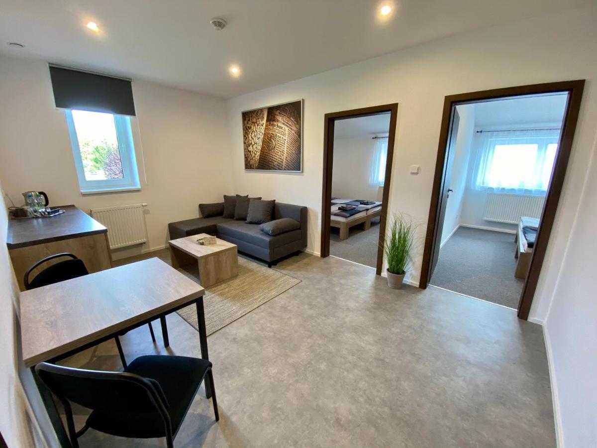 Apartmány Pelhřimov Esterno foto